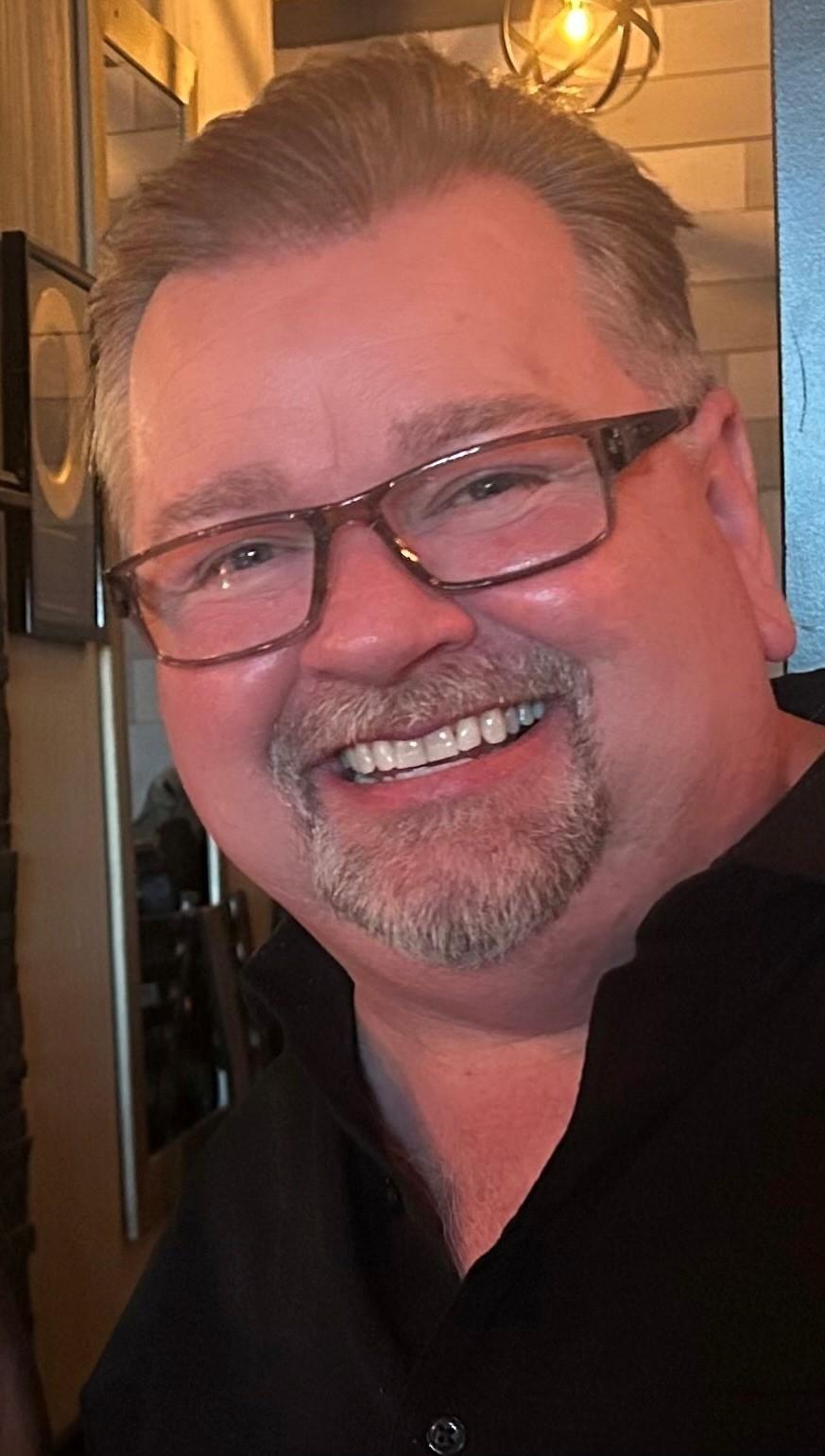 Tim Joslin headshot