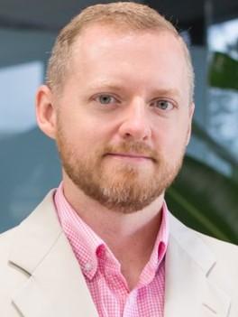 Derek Mercer headshot