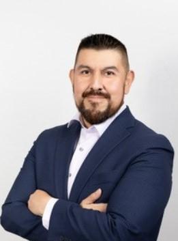 Juan Herrera headshot