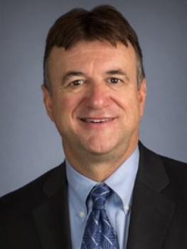 Steven Manning headshot