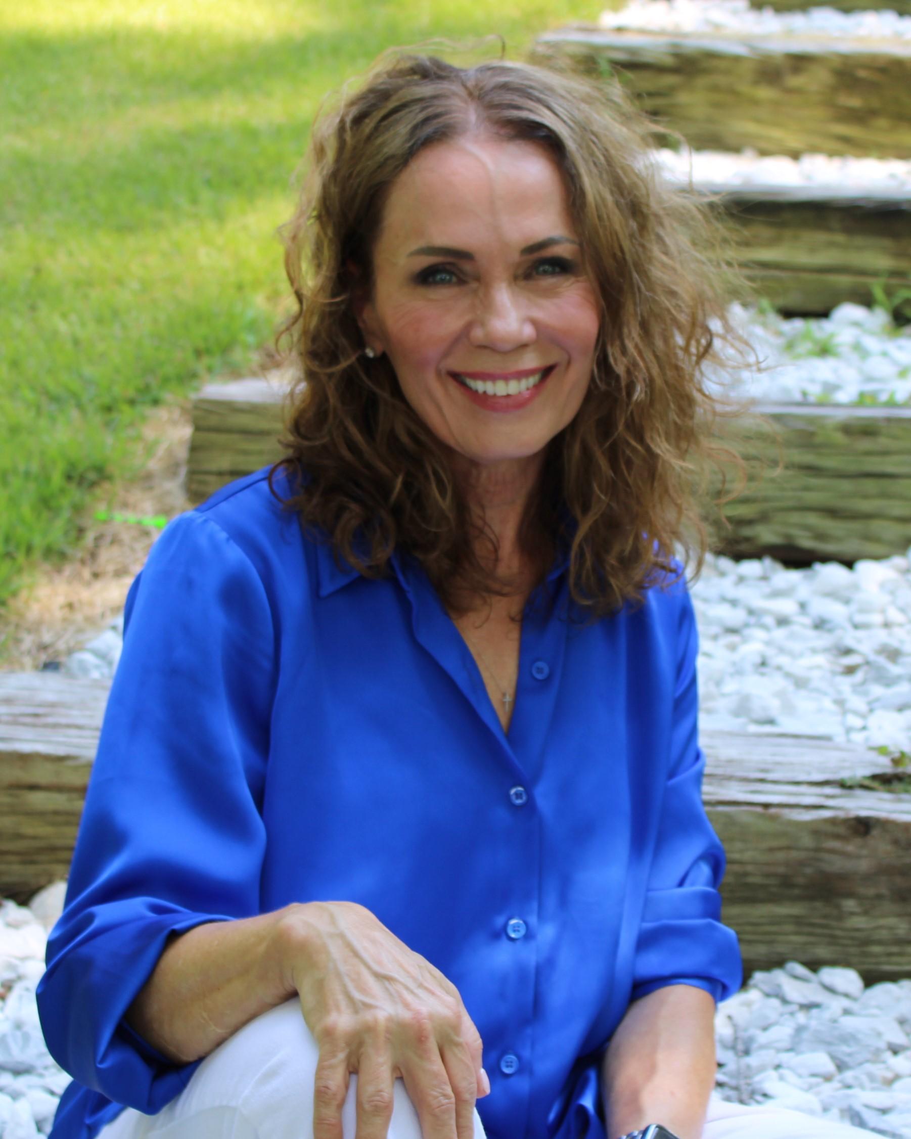 Donna Heinrich headshot