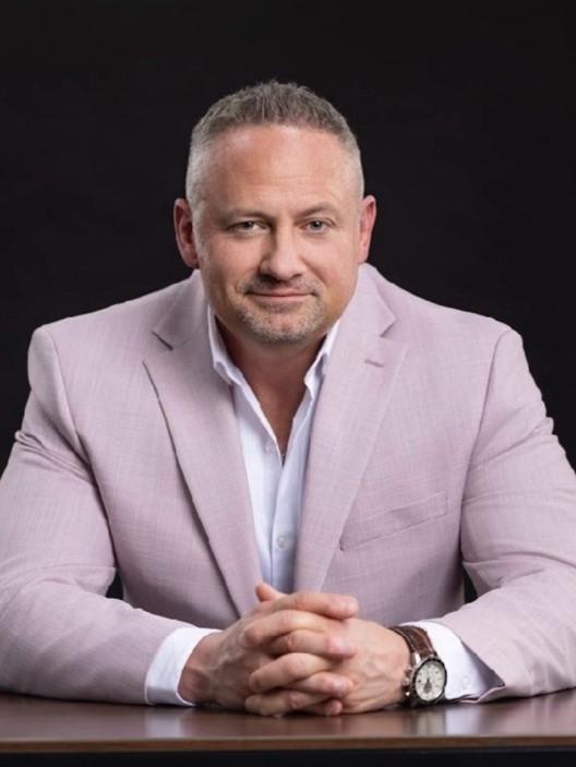 Tim Hopkins headshot