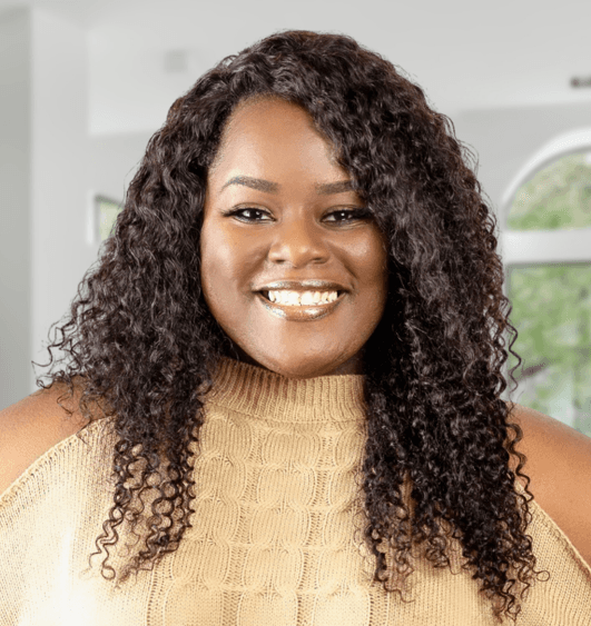 Jasmine Moore headshot